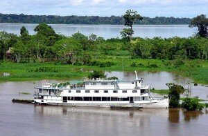 Crucero por el Río Amazonas
